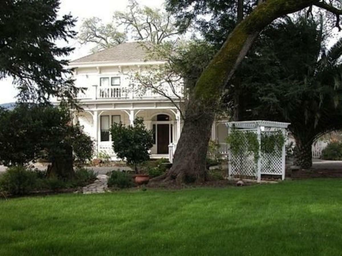 Inn At Salvestrin St. Helena Buitenkant foto