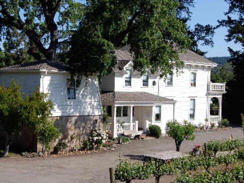 Inn At Salvestrin St. Helena Buitenkant foto